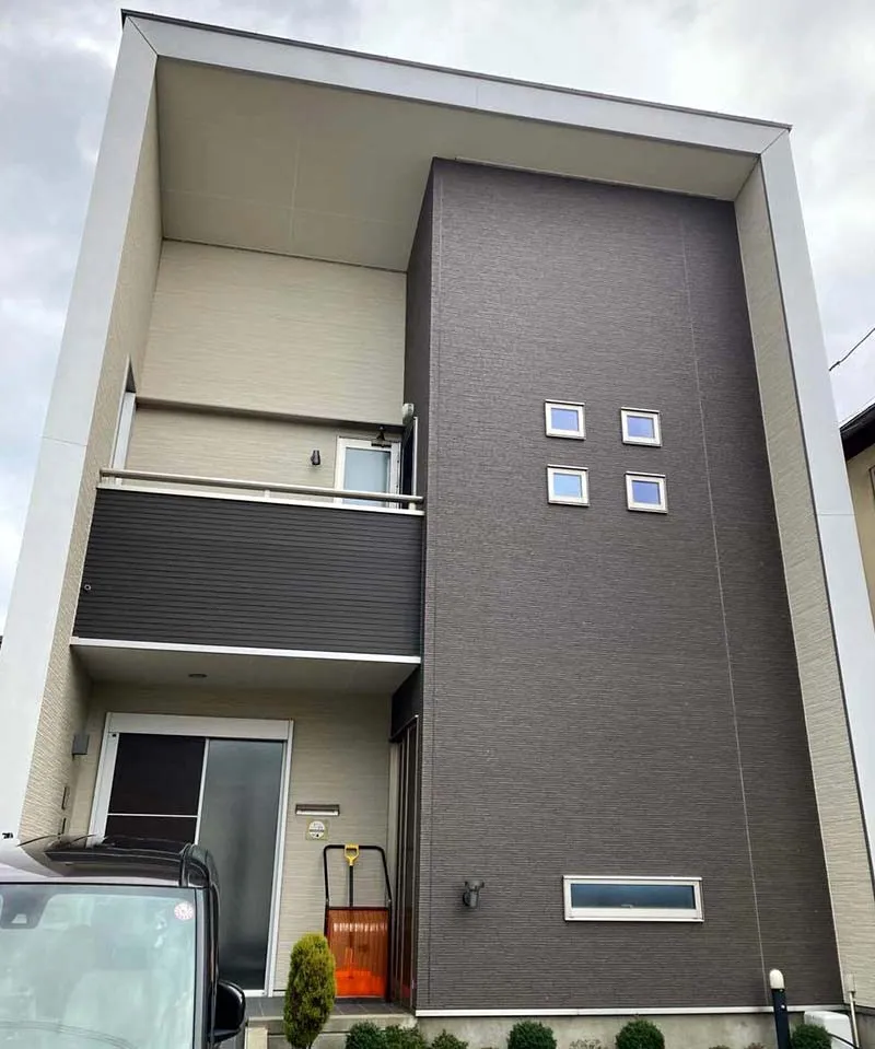 新潟市東区Y様邸　屋根・外壁リフォーム事例｜新潟市北区、東区、江南区、聖籠町、新発田市、阿賀野市のリフォーム